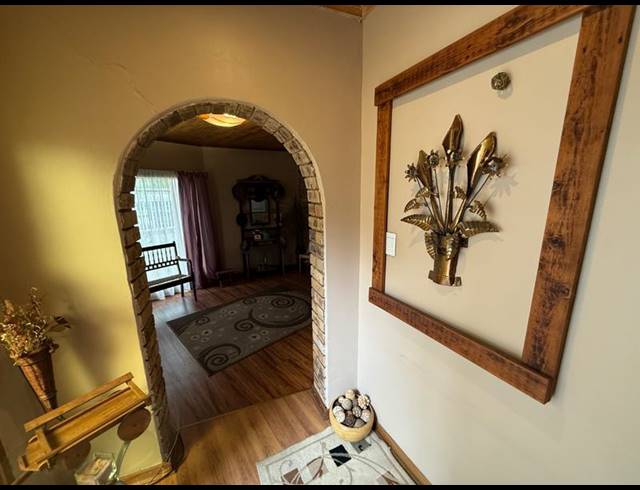 4 BEDROOM HOUSE FOR SALE IN VANDERBIJLPARK SW 2